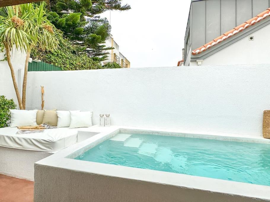 Costa Inn Beach House With Pool By Homeful Homes กอสตา ดา กาปาริกา ภายนอก รูปภาพ